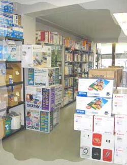 �}�[�J���^�C��